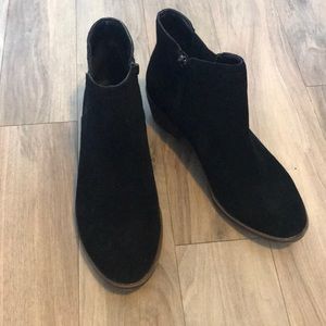 Black Kenzie booties